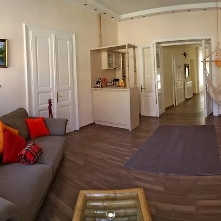Puravida: Deluxe & Studio Апартаменты Будапешт